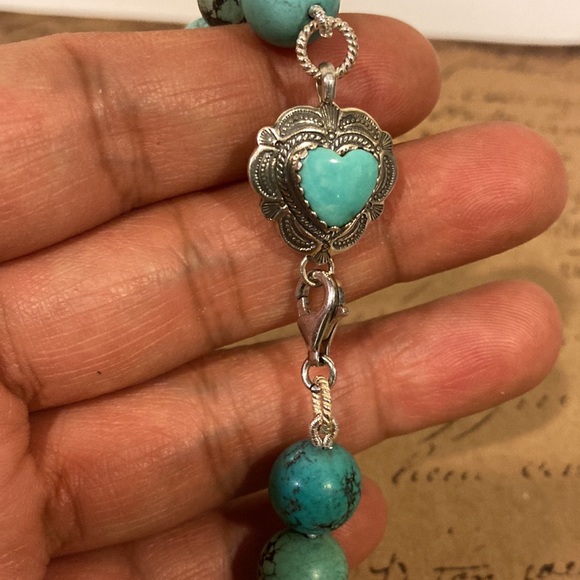 Genuine Arizona Turquoise Hand Knotted Candy Necklace w/ Turquoise Heart Clasp - Picture 10 of 16
